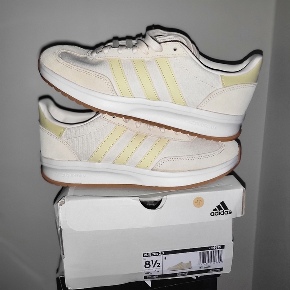 Adidas Womens Cream and Light Yellow Sneakers - Picture 1 of 5